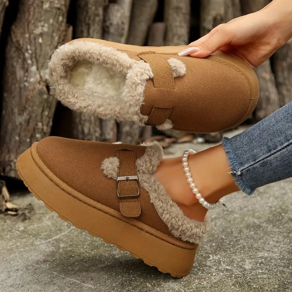 Women’s slides